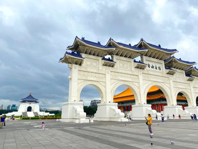 台北府城東門 - Wikipedia