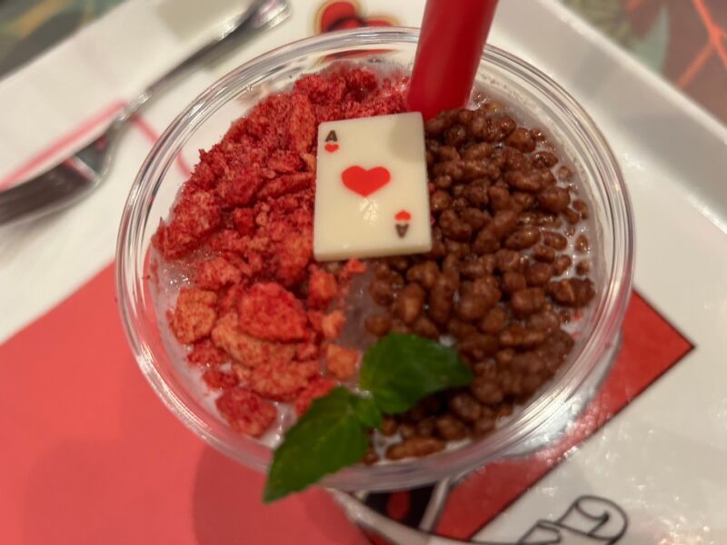 クイーン・オブ・ハートのバンケットホール ディズニーランド 洋食ホットペッパーグルメ