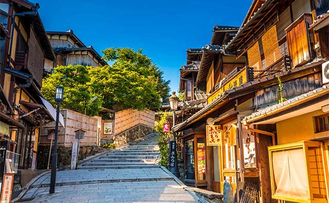 女子一人旅！国内おすすめ旅行先ランキングを発表！1位にランクインしたのは！？株式会社ＣＭサイトのプレスリリース