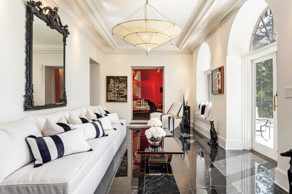 高級住宅のルームツアーとデザイン