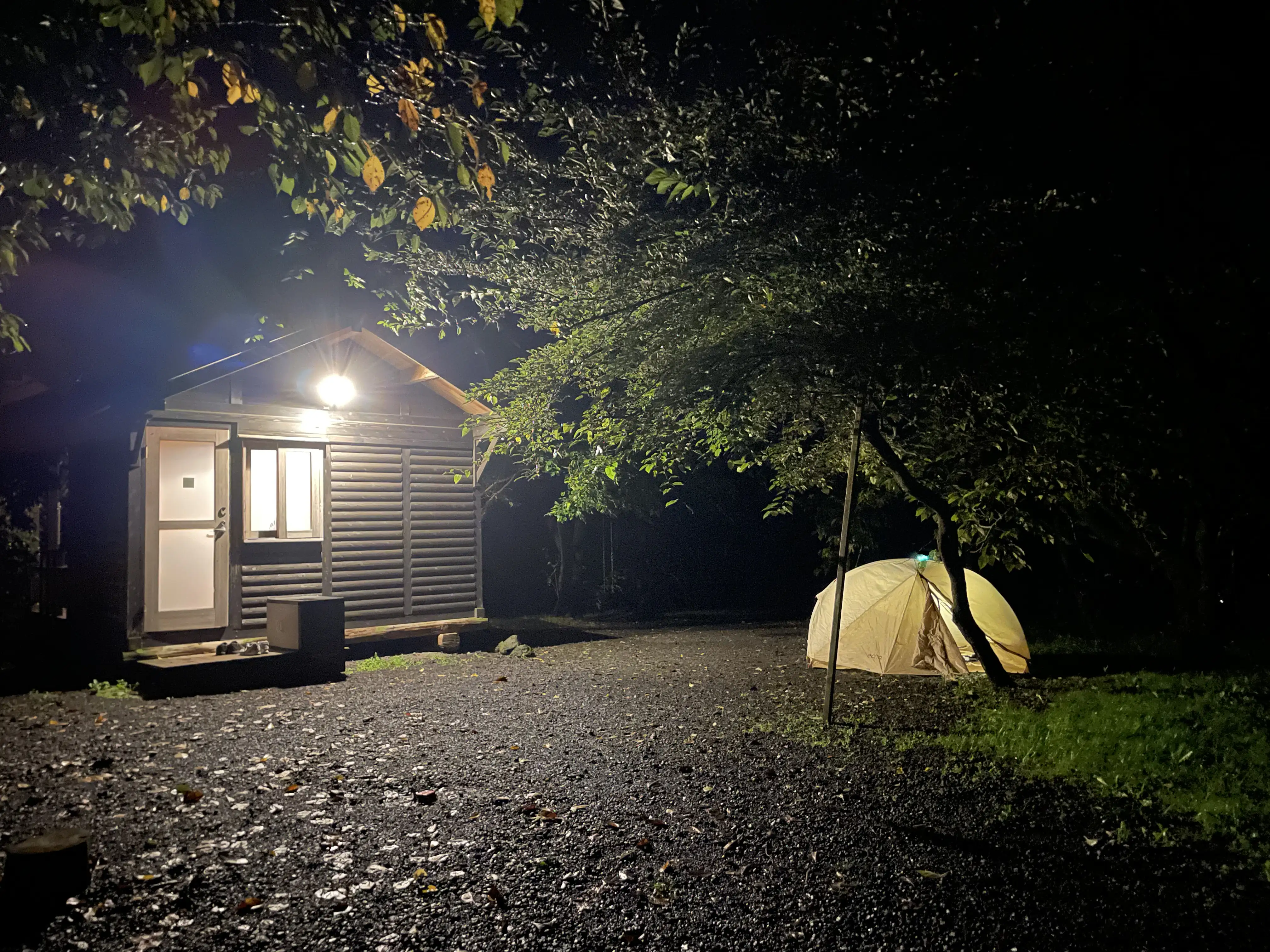 アーバンキャンピング朝霧宝山 - まっぷるウェブ
