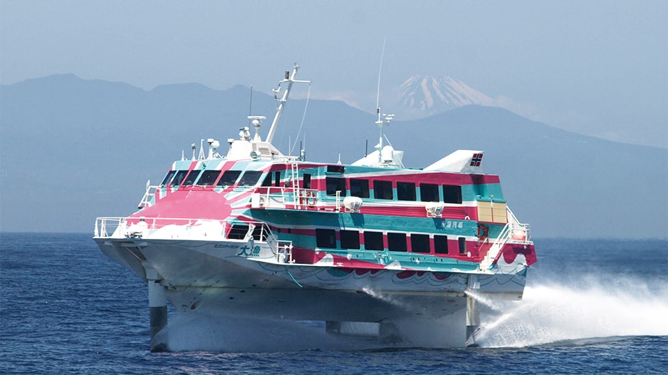 東京都に属する伊豆諸島の観光スポットをご紹介！自然や島独自の文化を楽しもう│近畿日本ツーリスト