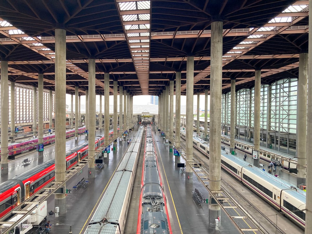 スペイン旅日記5日目マドリードへ移動 バルセロナ→マドリード loco