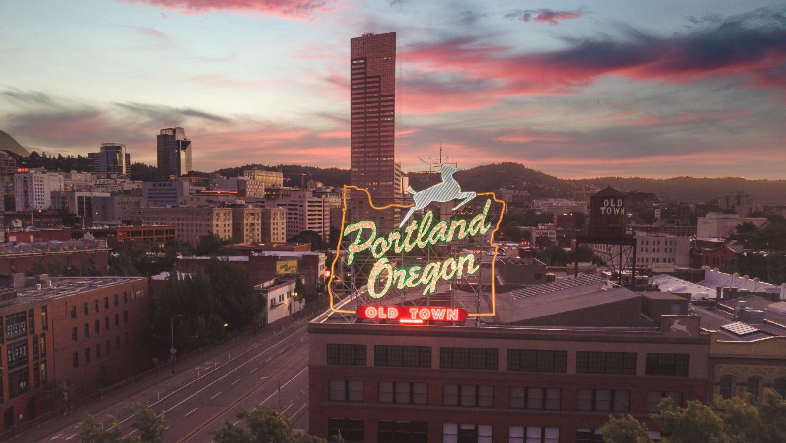 ポートランドのおすすめ観光スポット7選 & 街の魅力2025年最新ポートランド観光ガイドポートランド観光ガイド現地情報誌ライトハウス・