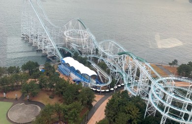 スプラッシュート: 八景島シーパラダイスの幻の絶叫マシン