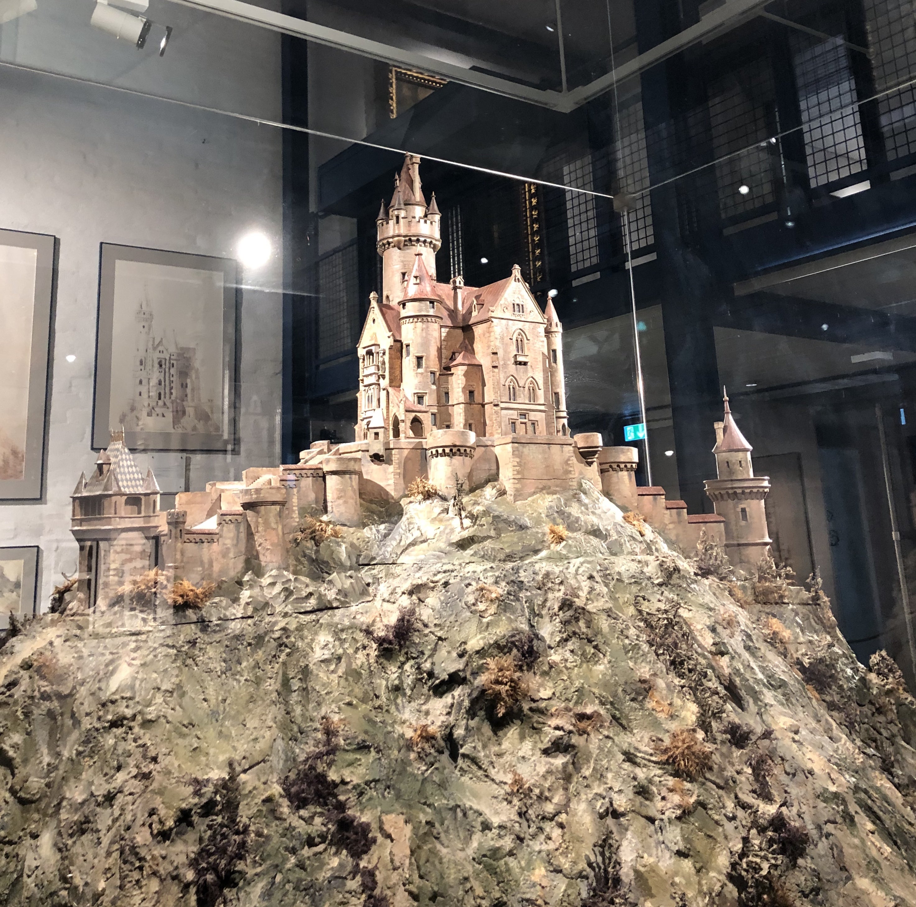 ヘレンキームゼー城 儀式用寝室 25511000208