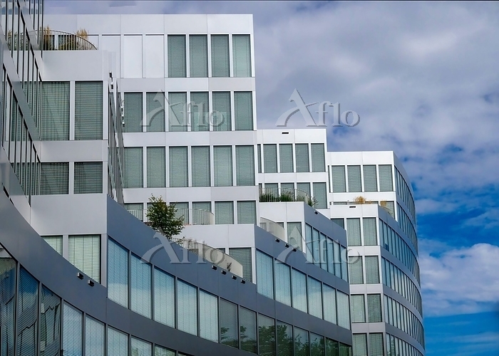 ザ・サークル チューリッヒ国際空港 スイス193471420