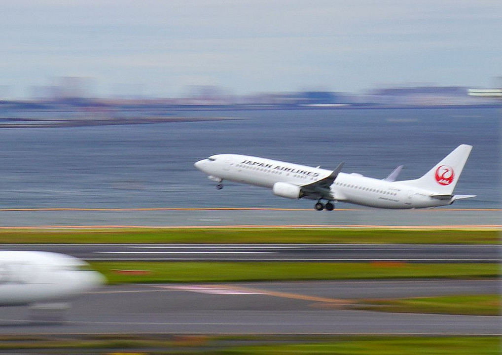 ANAグループ、「夜の飛行機撮影会」を羽田空港で実施 格納庫とスポット - TRAICY