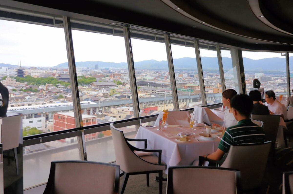 高級回転ラウンジのルーツは戦艦大和!?東京のビルガイド『シブいビル』⑤ダ・ヴィンチWeb