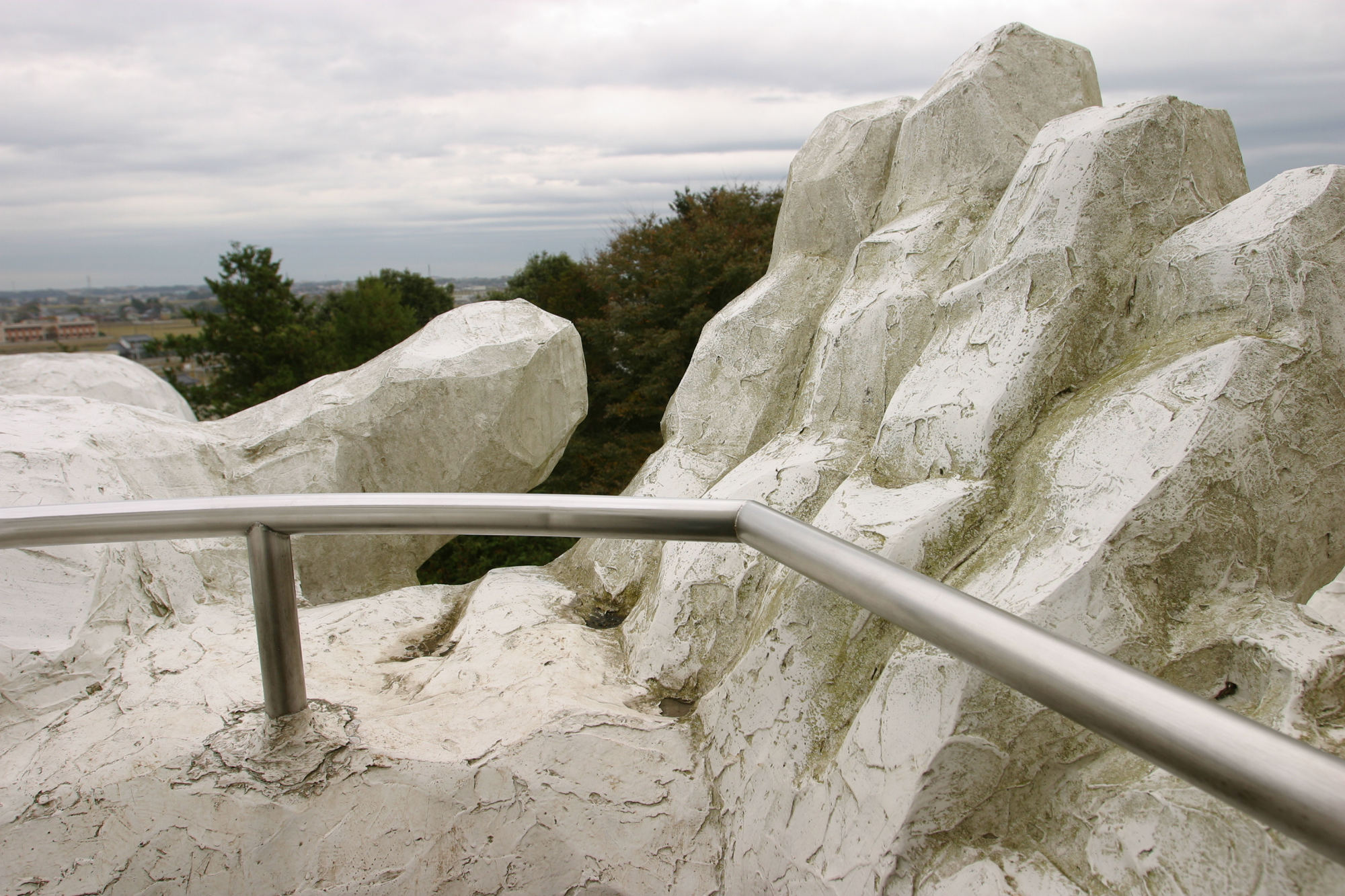 大串貝塚ふれあい公園のダイダラボウ像 2018.8.9 -