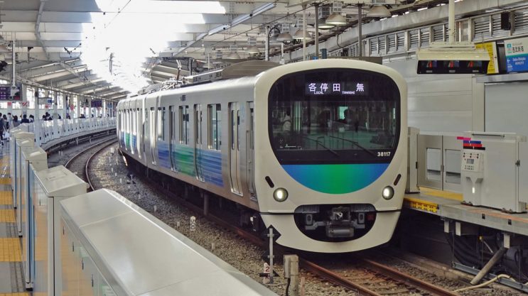 西武鉄道 20000系 3次車 20156F