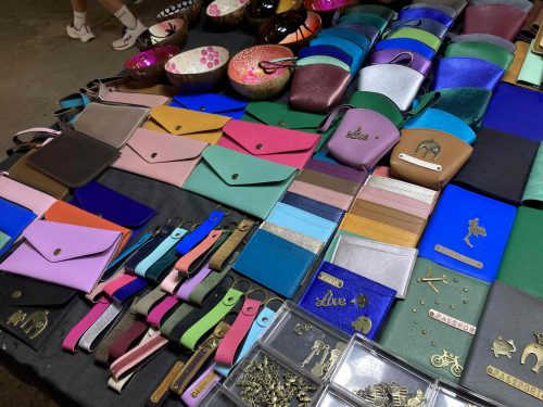 バンコクで人気のジョッドフェアーズ・ナイトマーケット徹底調査 屋台グルメやお土産雑貨も！トイレはハードル高い？TABIZINE～人生に旅心を～