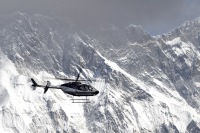 ネパール ルクラ テンジン・ヒラリー空港14057591