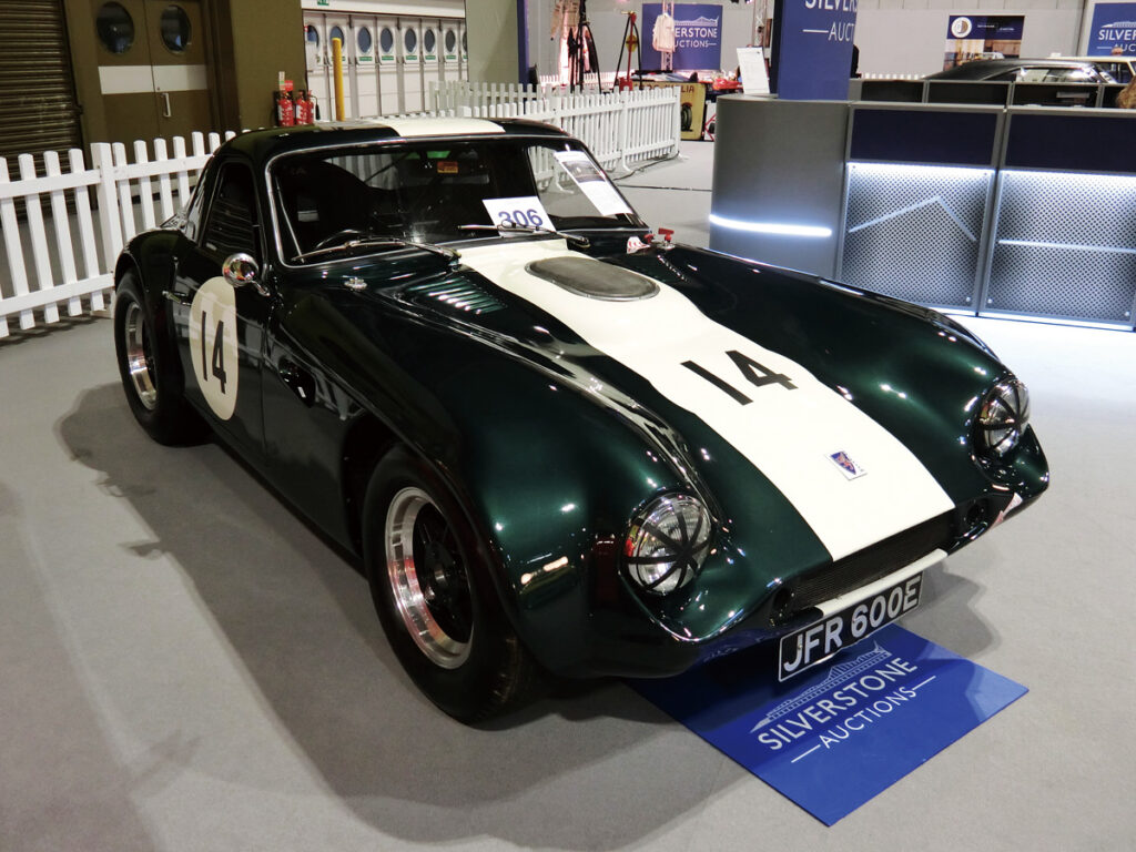 レーシングマシン集結 レトロモビル2020 世界的クラシックカーショーをレポート 後編AUTOCAR JAPAN