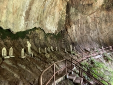 狭すぎて開発頓挫の「鍾乳洞」 半世紀前の“ロマン”が30年の時を経て実現!？ 奥三河の「洞窟探検ツアー」に密着名古屋・愛知・岐阜・三重のニュース CBCnewsCBC web1ページ