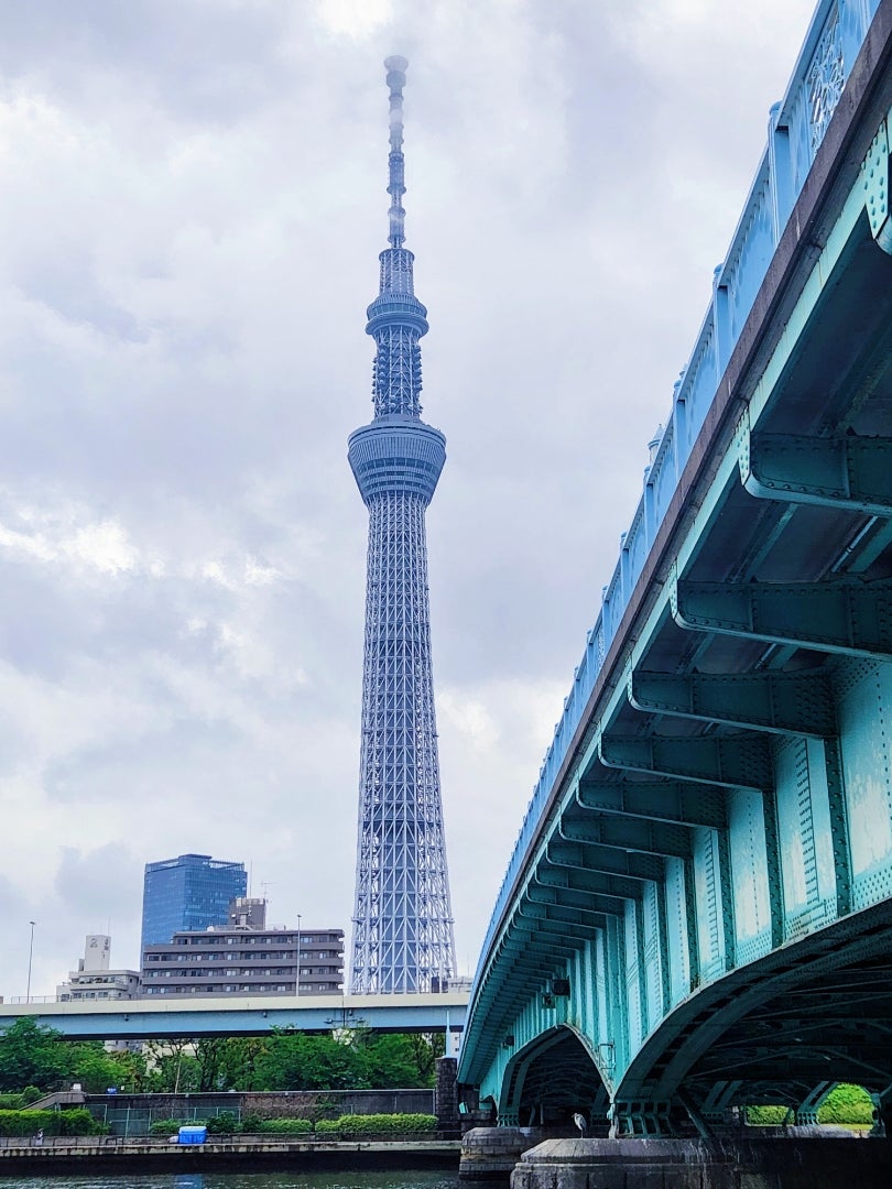 昼休みに隅田川桜散歩PHOTOGRAPH支配人室CRYSTAL MUSEUM