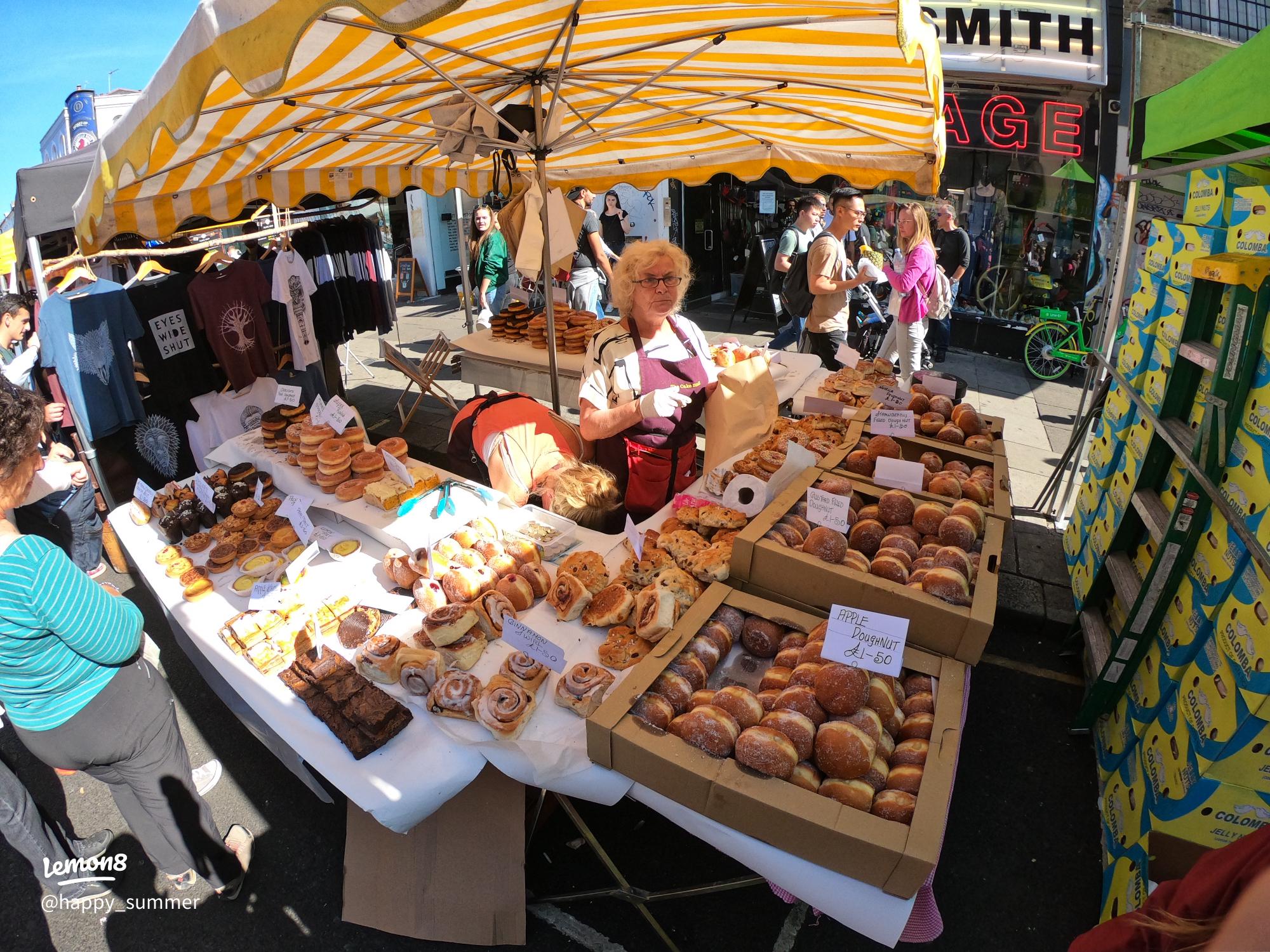 土曜日のポートベローマーケット♣︎yaccoイギリス滞在記♣︎
