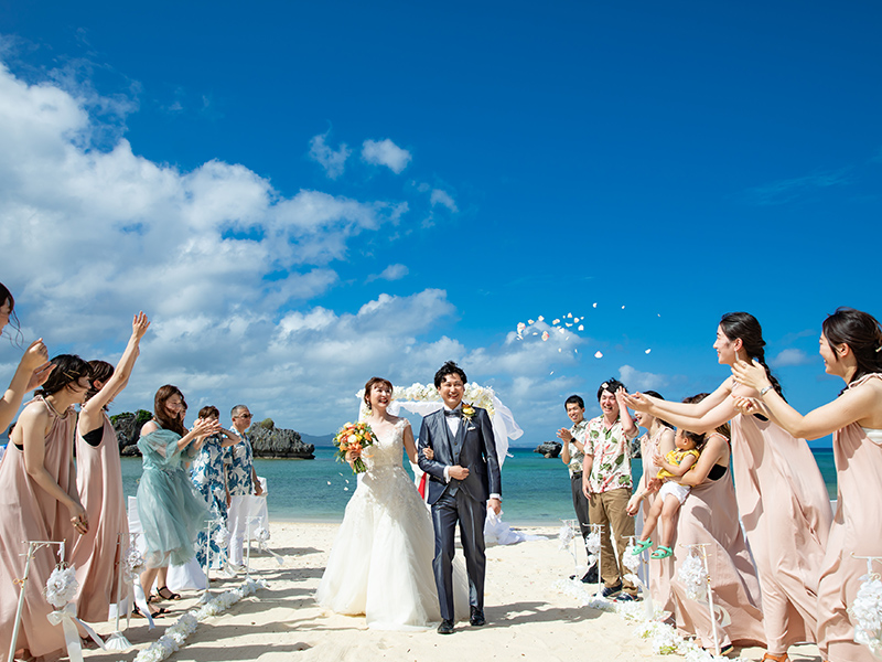リゾート婚に参列する両親の服装は？注意点やマナーなども知ろうTUTUリゾートウエディング沖縄