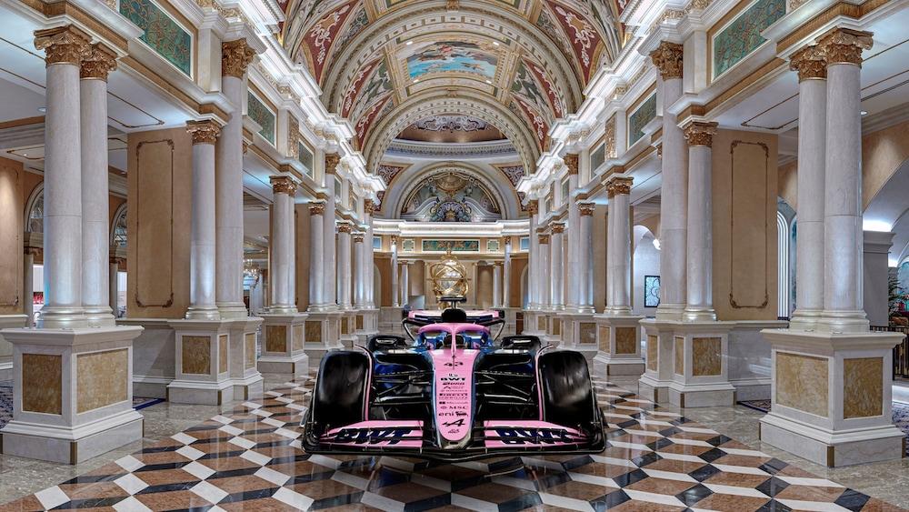 31,428 Venetian Hotel Stock Photos,