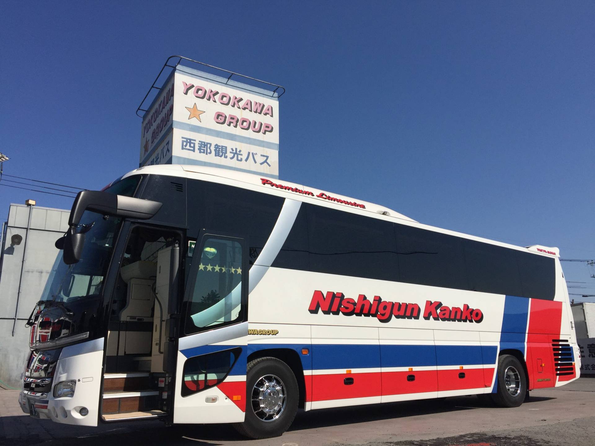 車両案内沖縄観光なら北部観光バスの貸切バス