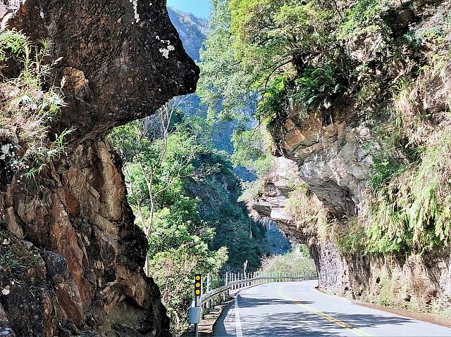 太魯閣峡谷の絶景に触れる - 台北駐日経済文化代表処