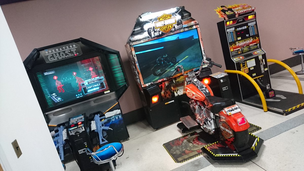 JR熱海駅前アーケード街からサンビーチまでの紹介 写真67枚