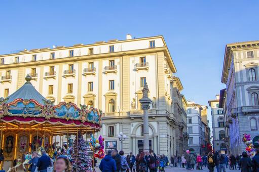 レプッブリカ広場共和国広場 、イタリア ビミナーレの丘の頂上で、ローマの半円形広場の写真素材・画像素材 Image 25387513