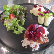 ウサギノネドコ