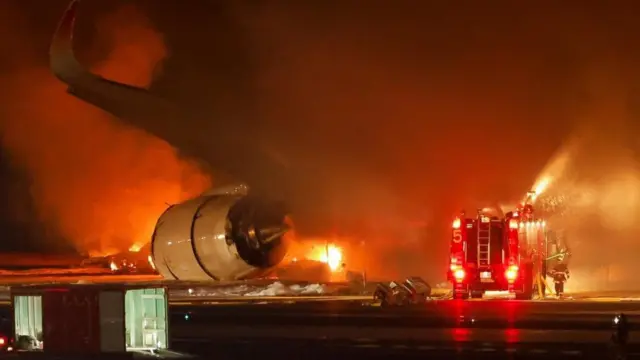 速報 羽田空港敷地内の工事現場で火事 消火活動続く 2025年9月28日掲載