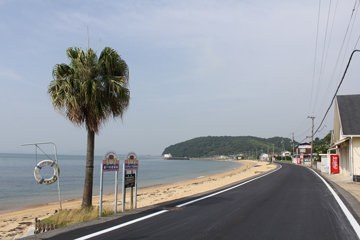 西脇海水浴場 遠浅の砂浜のビーチ 海の家と駐車場