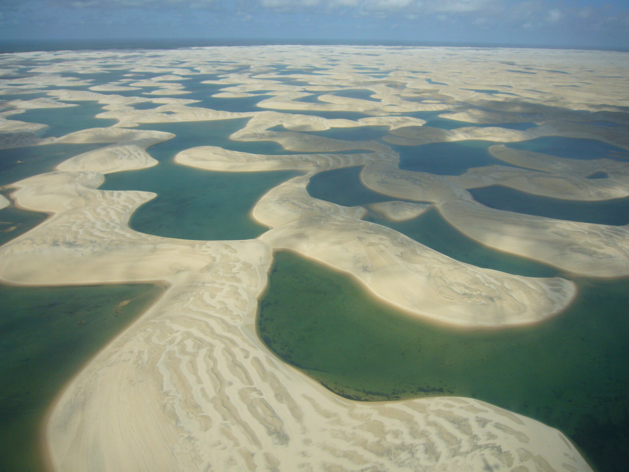 ブラジル 世界遺産レンソイス・マラニャンセス国立公園の魅力と季節ごとの楽しみ方 - クラブログ