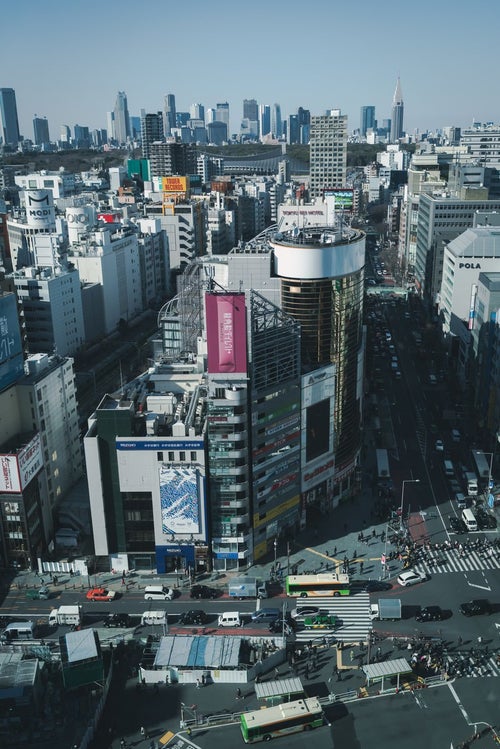 夜の都会のビル群のイラスト素材270096352- イメージマート