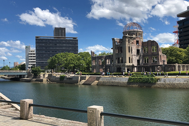 疎らな紅葉〜広島空港～Part4 - Niiの飛行機撮影日記