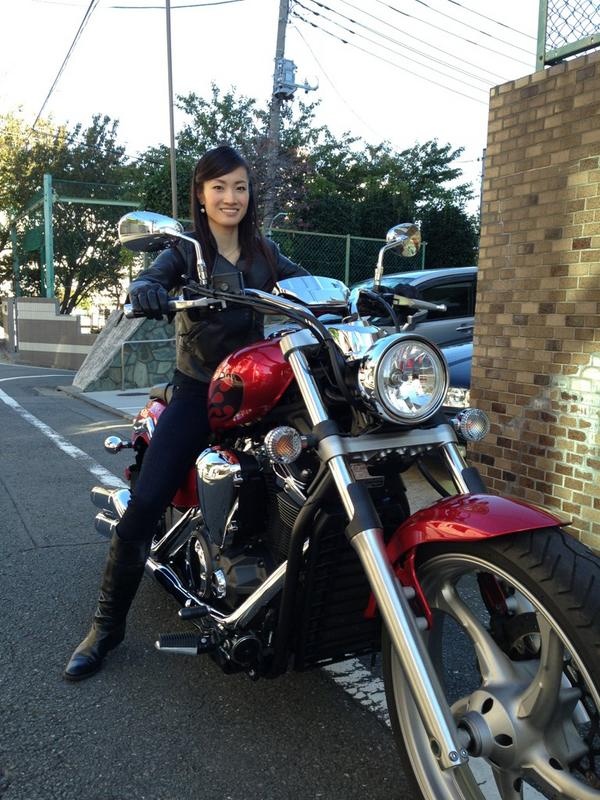 個人的に女性にオススメのバイク、『ネオクラ、モタード、SSなど』カテゴリ別15選！ - バイクトピックス -