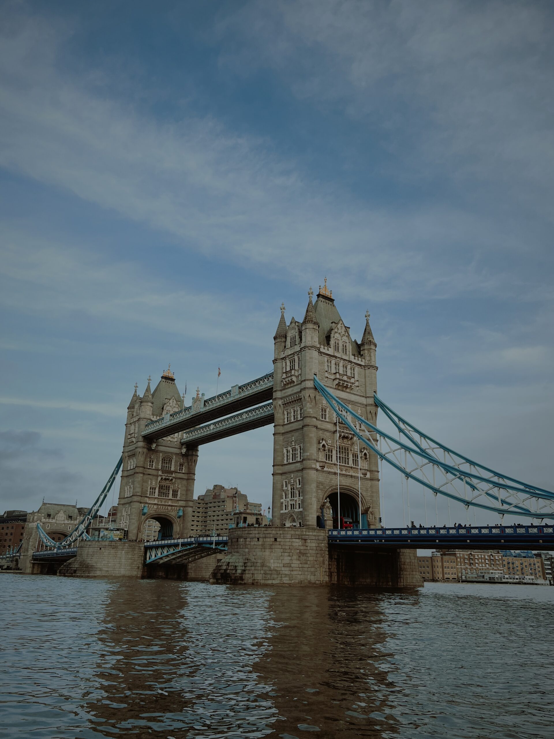 イギリスを舞台にした映画とドラマ71選Ⅲ－イギリス舞台の映画ドラマはまた違う魅力でいっぱいシェーンのお役立ち情報英会話教室・英会話スクール シェーン英会話