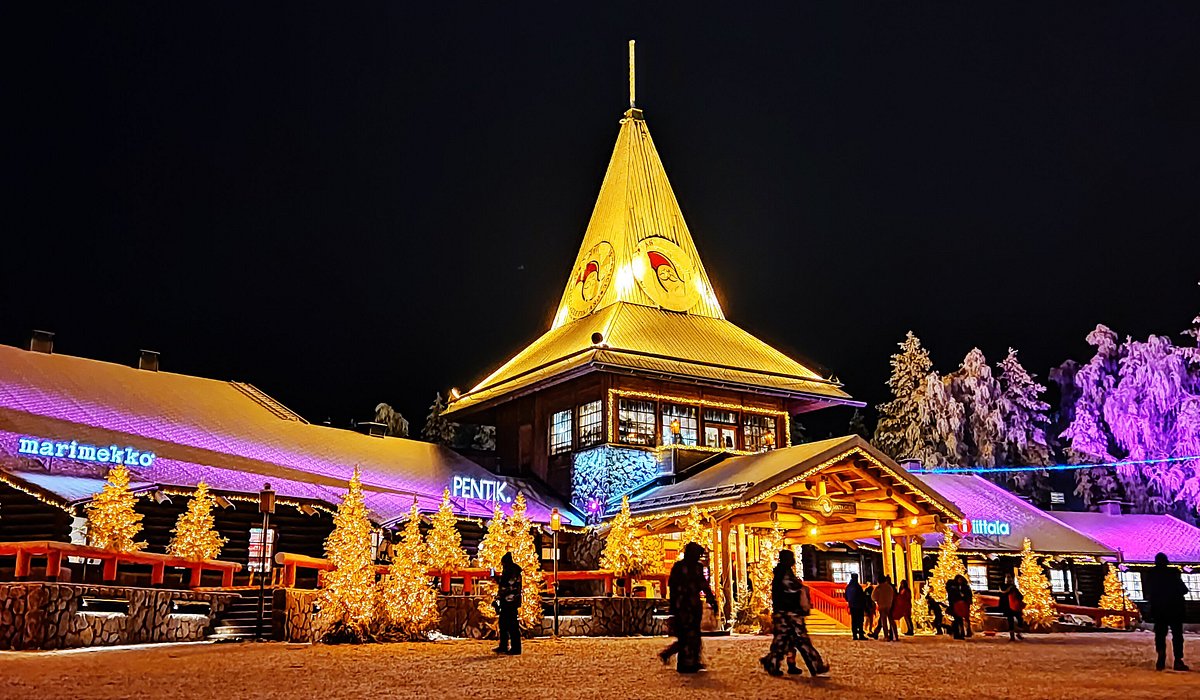 ロヴァニエミ「サンタクロース村」で本場のサンタに会う フィンランド