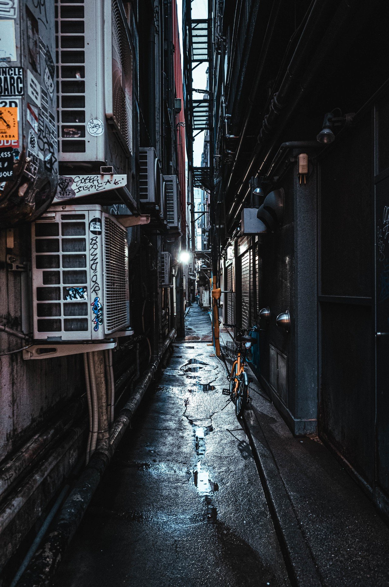 新宿Underground～路地裏スナップ～O太郎│urban photographer