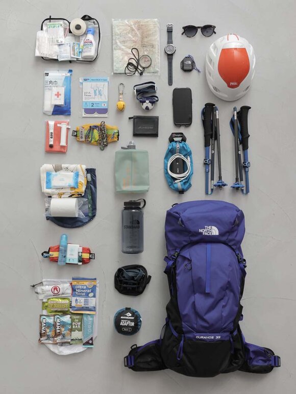 登山用品と持ち物 水の量・ザック・登山靴・ウエアー 公開！初心者向け日帰り登山装備！ - アオヒゲ危機一髪♪