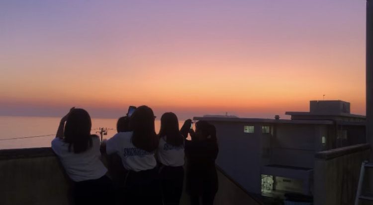 鎌倉高校前駅海の見える駅