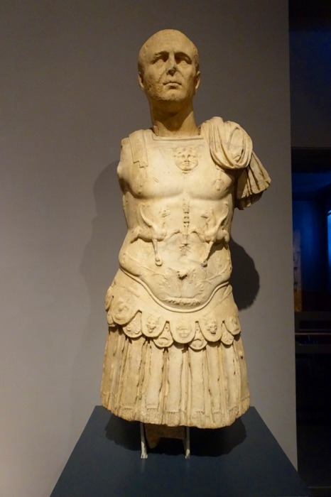 マッシモ宮殿国立博物館：2 時間のプライベート ツアーGetYourGuide