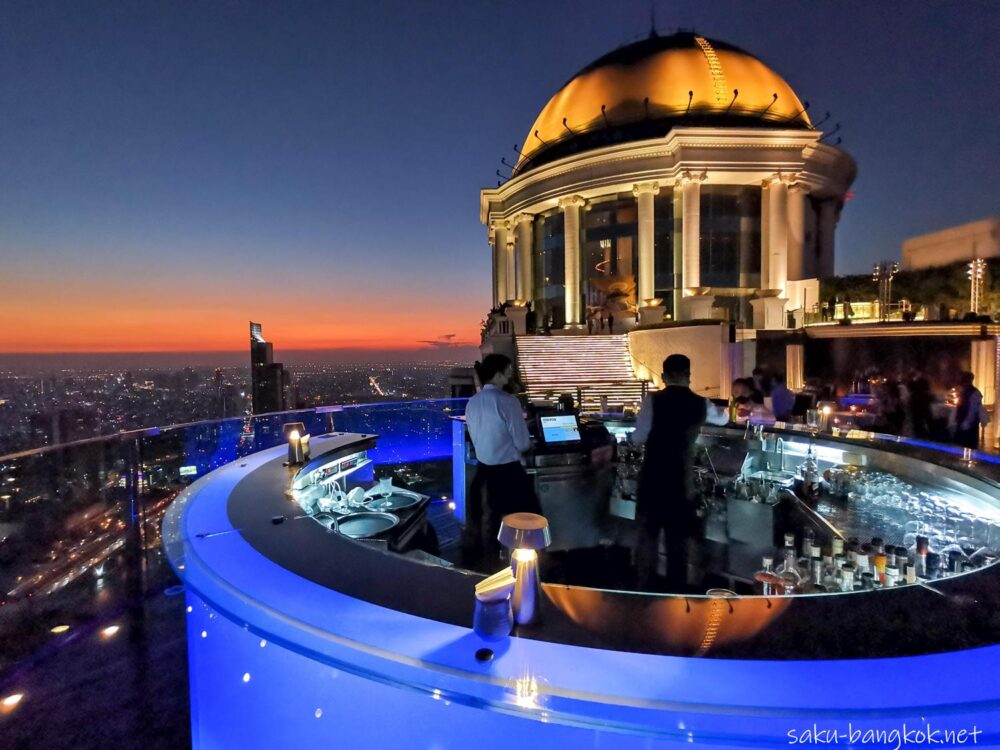 タイ バンコクで最も人気なルーフトップバー「シロッコ スカイバー」