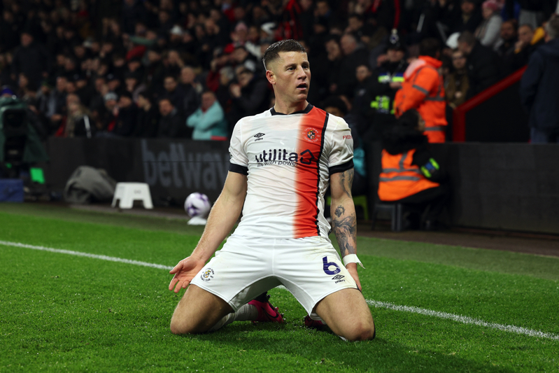 ルートン・タウンでの復活劇。ロス・バークリーが思い出す「0.1ヤード」の感覚 - footballistaフットボリスタ