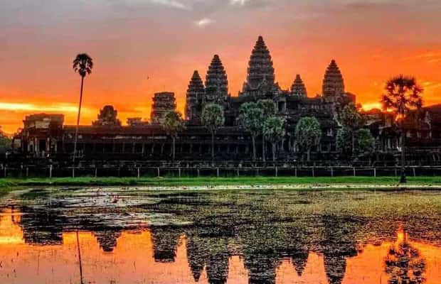 アンコールワットの日の出観光と撮影ベストポジションフル旅