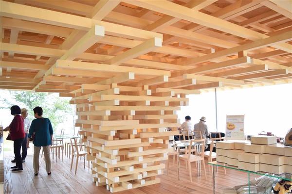 人気復活の熱海で訪れたい絶景建築カフェは秘密の花園に熱海特集タビノリ