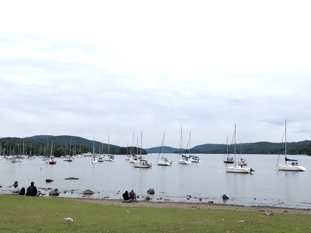 ウィンダミア湖クルーズ：ボウネス〜アンブルサイド航行Guide to Europe