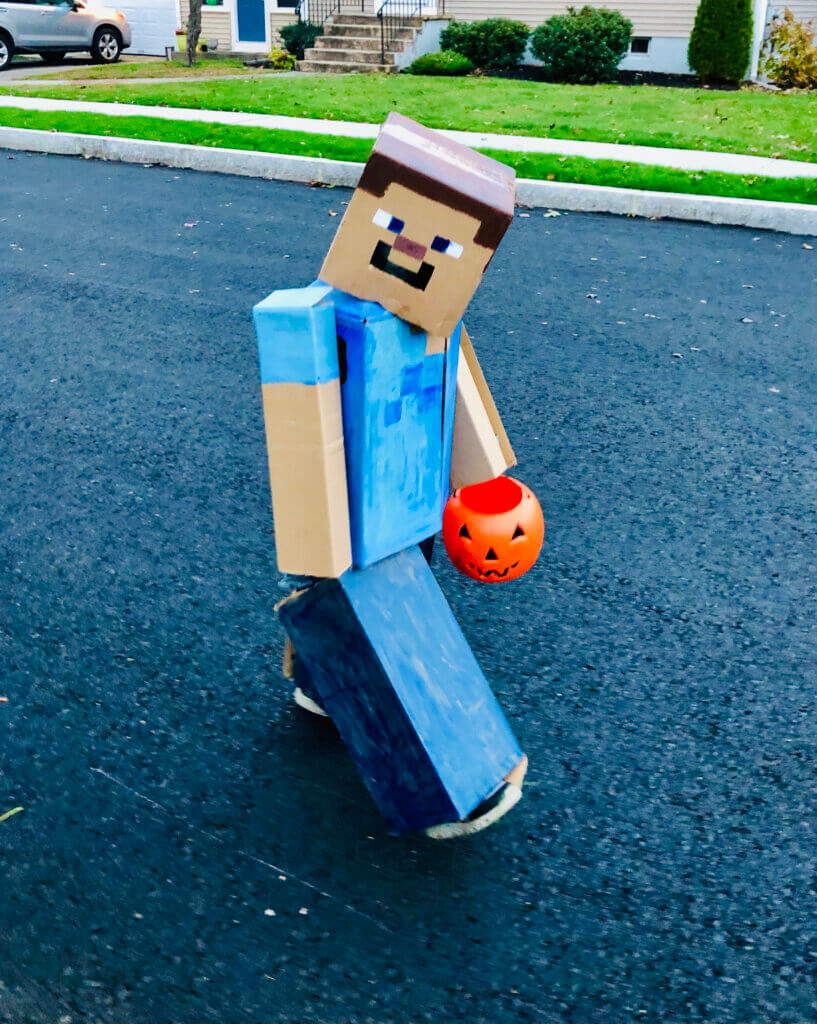 マイクラの盾をダンボールで作る