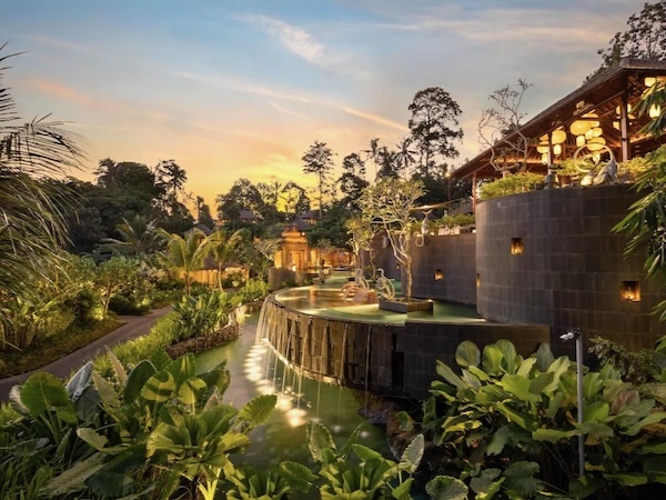 バリ・ウブドのラグジュアリーホテル15選！神の住む森で極上のリゾート体験をTapTrip