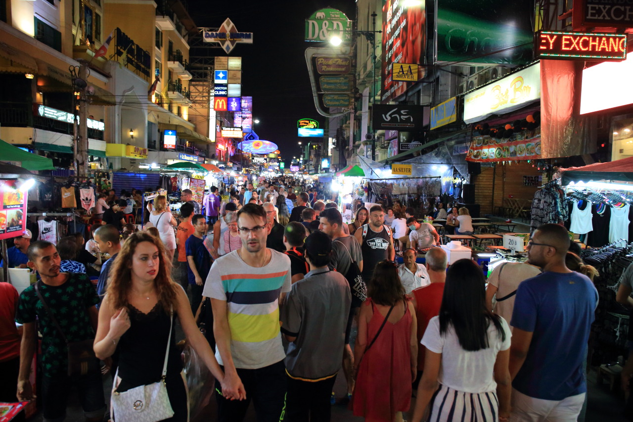 カオサン＆ランブトリーロード」バックパッカーの聖地でバンコク下町風情が楽しめる夜lade