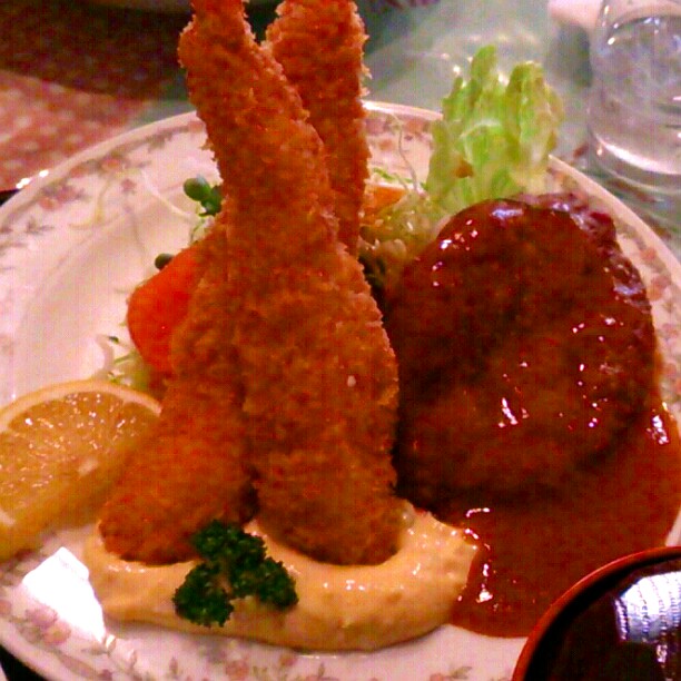 洋食 ニブルス -