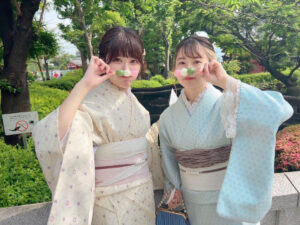 少しづつ秋めいてきましたね🍁 みなさま、着物の季節ですよ！ 出張着付け、絶賛承り中🩷